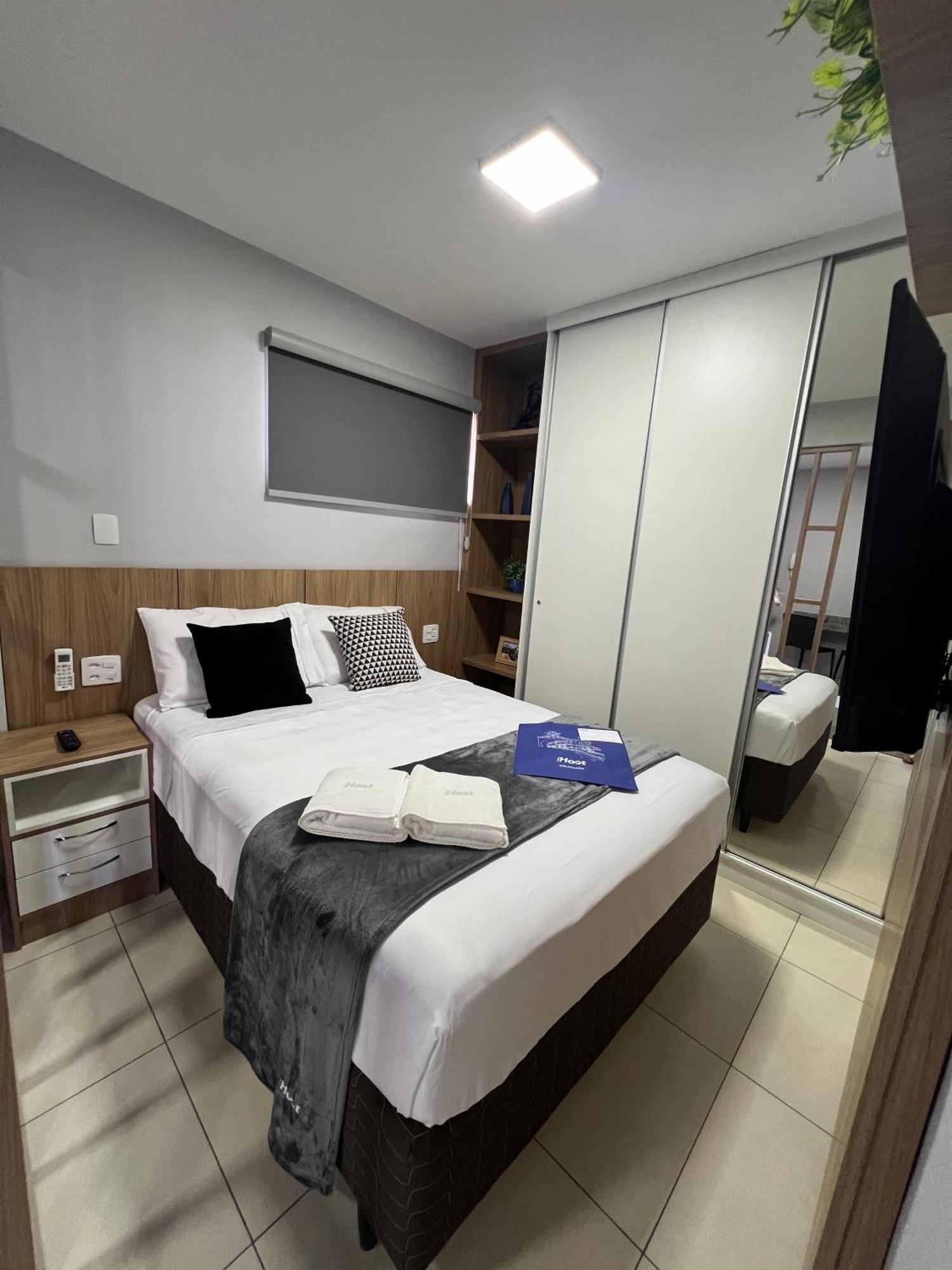 Apartamento Em Sao Joao Del Rei, Ao Lado Da Estacao Ferroviaria, Estacionamento E Ar Condicionado Exterior foto