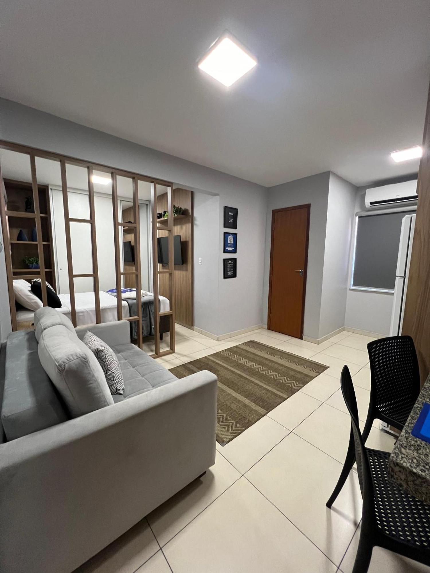 Apartamento Em Sao Joao Del Rei, Ao Lado Da Estacao Ferroviaria, Estacionamento E Ar Condicionado Exterior foto